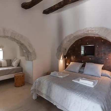 Villa Sleeps 7 Pool Air Con Wifi